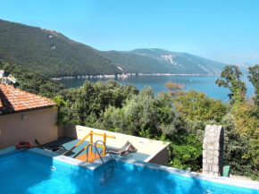 Holiday Home Mick by Interhome